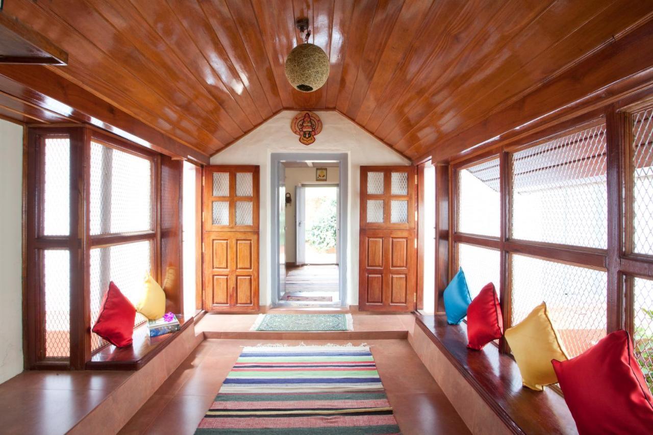 Sardar Bahadur's Heritage Bungalow Estate Stay Napoklu Exterior foto